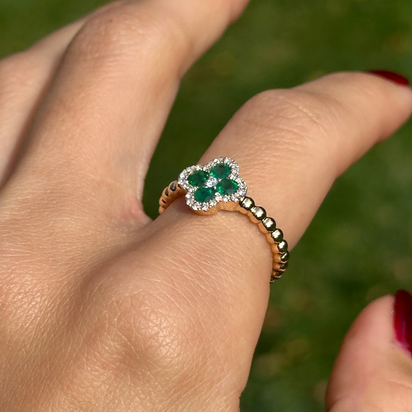 Estate 14KT Yellow Gold Green Emerald + Round Diamond Beaded Clover Ring