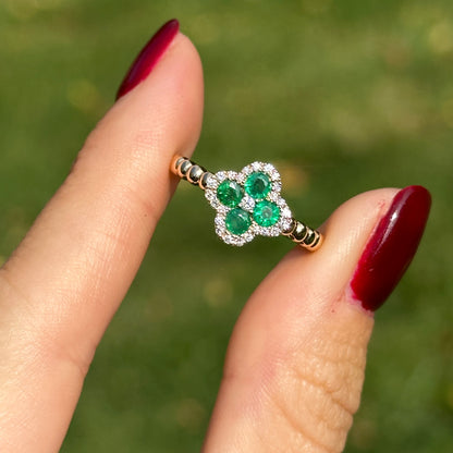 Estate 14KT Yellow Gold Green Emerald + Round Diamond Beaded Clover Ring