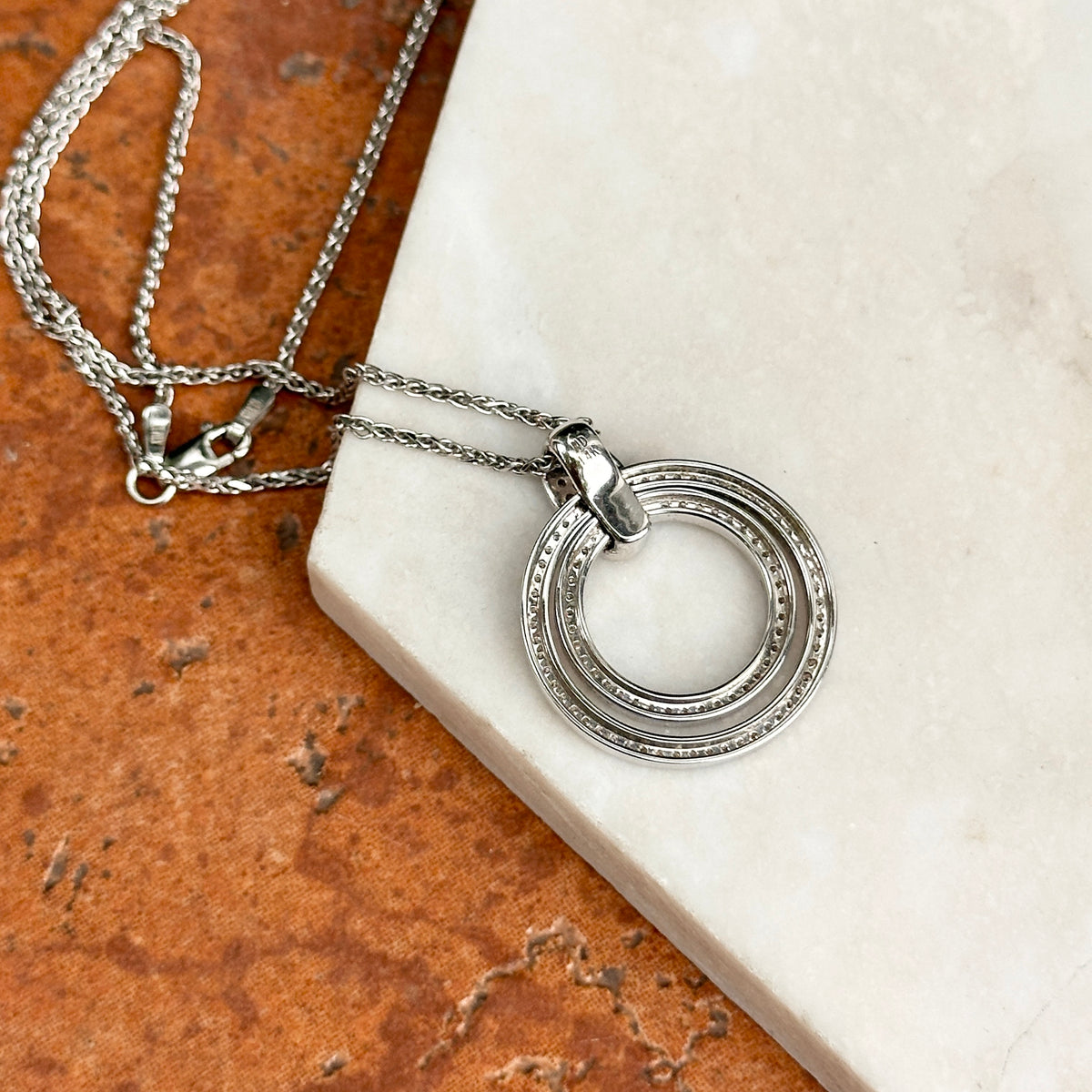 Estate 14KT White Gold Double Circle Diamond Necklace