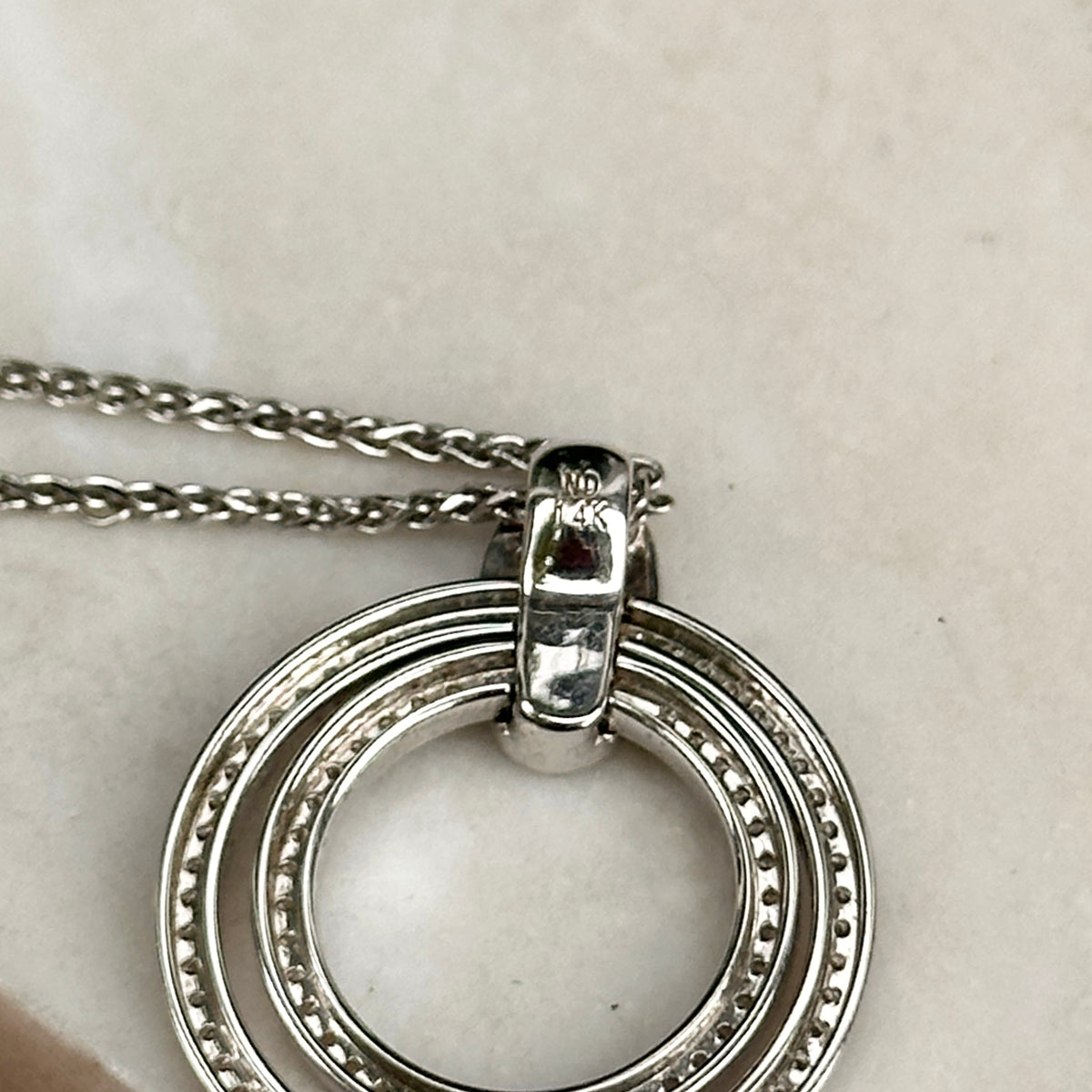 Estate 14KT White Gold Double Circle Diamond Necklace