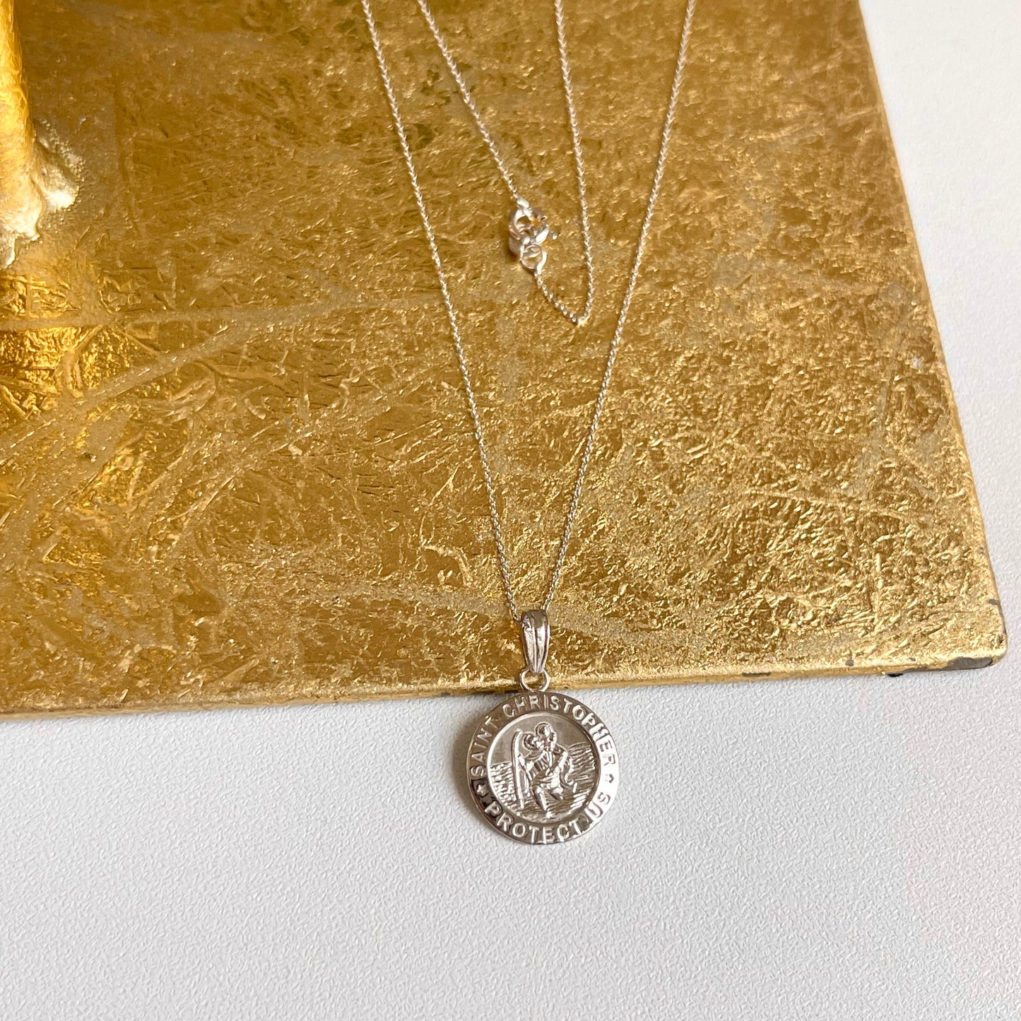 14KT White Gold St Christopher Medal Pendant Necklace 15mm