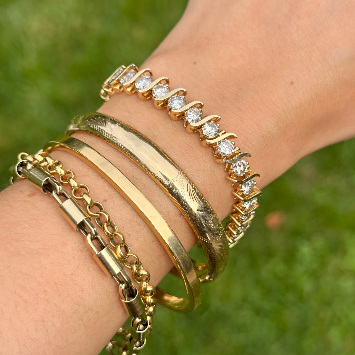 Estate 14KT Yellow Gold 12 CT Diamond "S" Link Tennis Bracelet