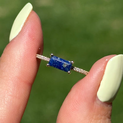 14KT Yellow Gold Rectangle Lapis + Diamond Band Ring