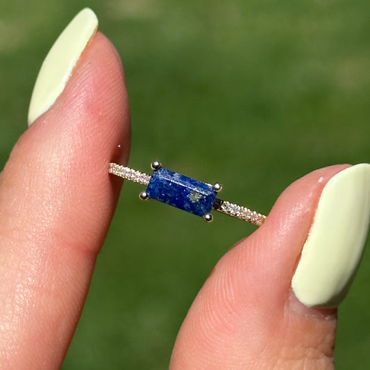 14KT Yellow Gold Rectangle Lapis + Diamond Band Ring
