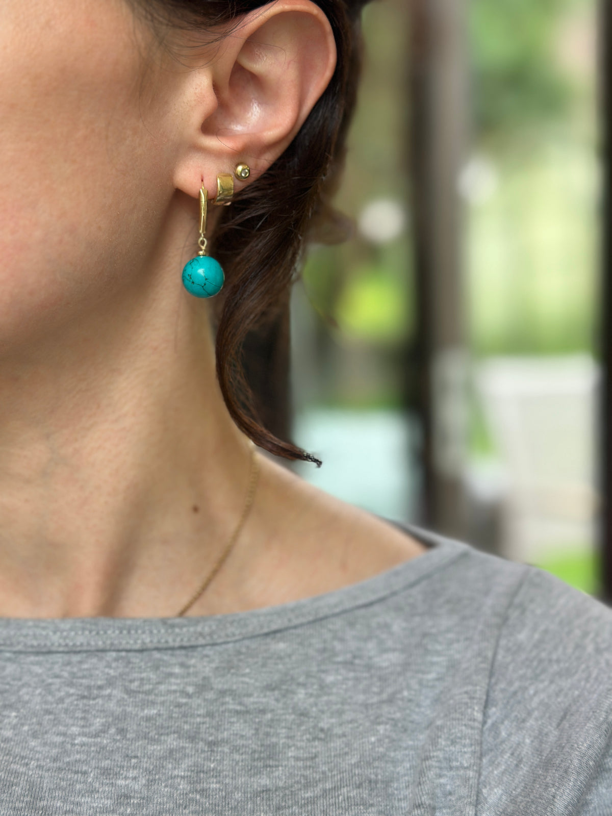Estate 14KT Yellow Gold Round Turquoise Drop Earrings