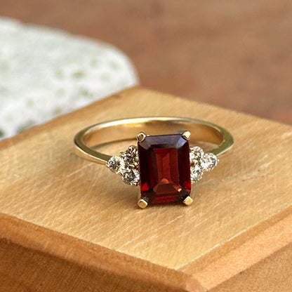 Estate 14KT Yellow Gold Emerald-Cut Garnet + Diamond Accent Ring - LSJ