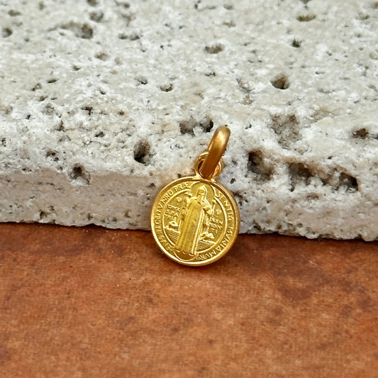 14KT Yellow Gold Matte St Benedict Round Pendant Charm 8mm