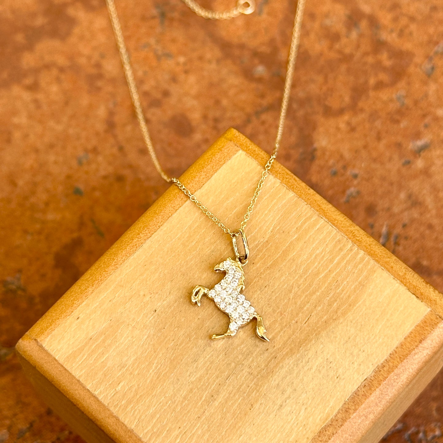 14KT Yellow Gold Pave Diamond Horse Cable Necklace Adjustable 18''