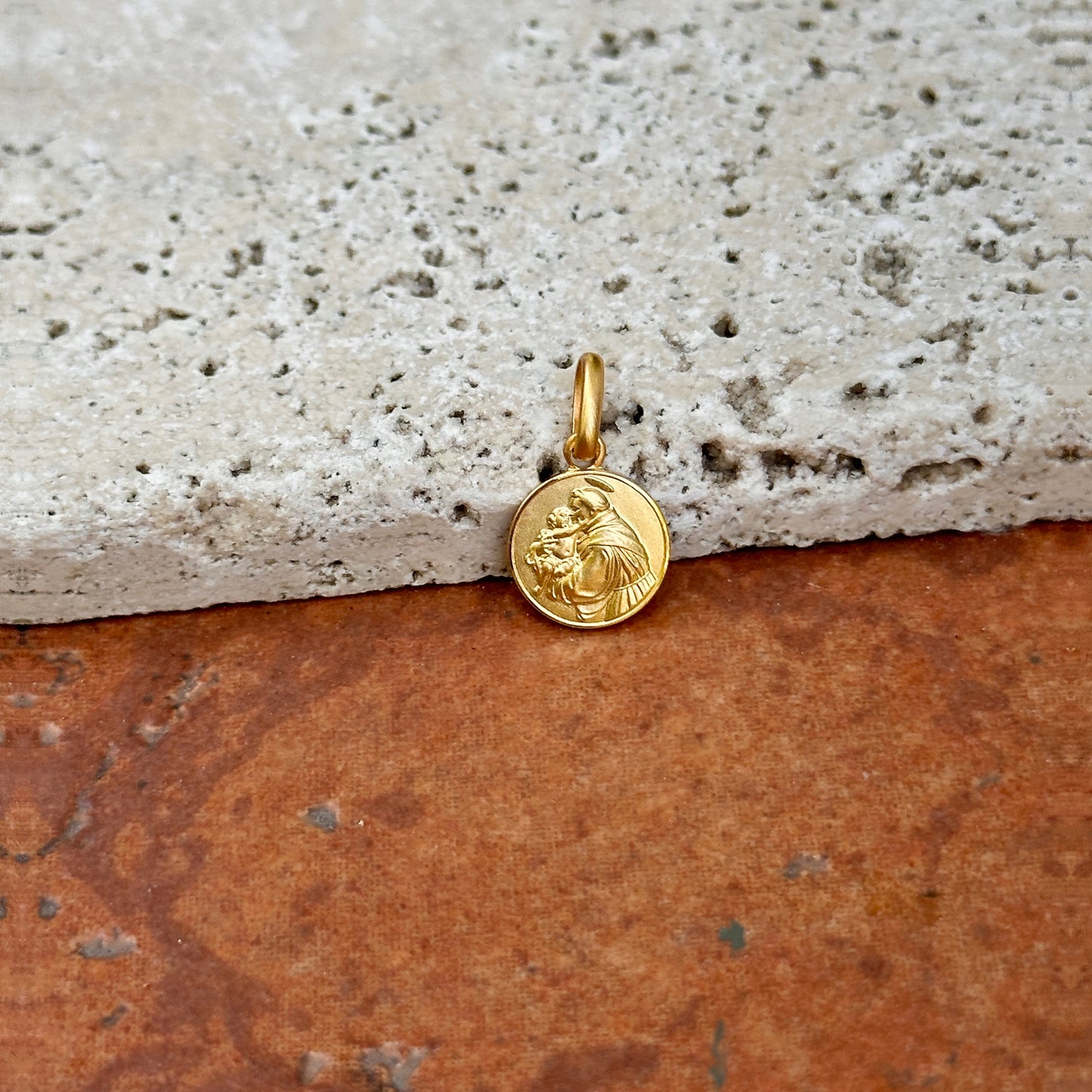 14KT Yellow Gold St Anthony Matte Medal Pendant 10mm