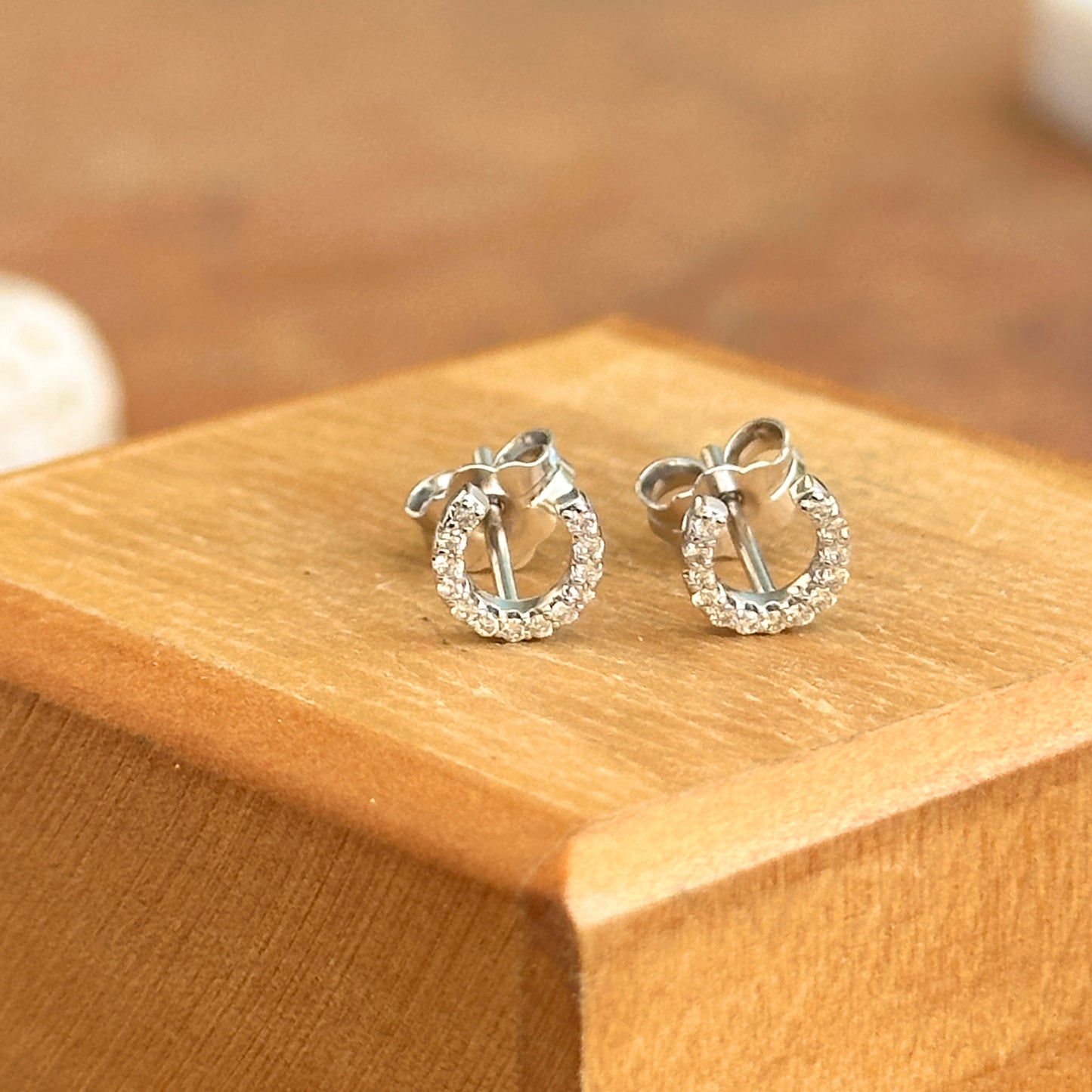 18KT White Gold Mini Diamond Horseshoe Stud Earrings