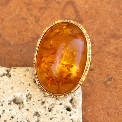Estate 14KT Yellow Gold Oval Cabochon Amber Etched Bezel Ring