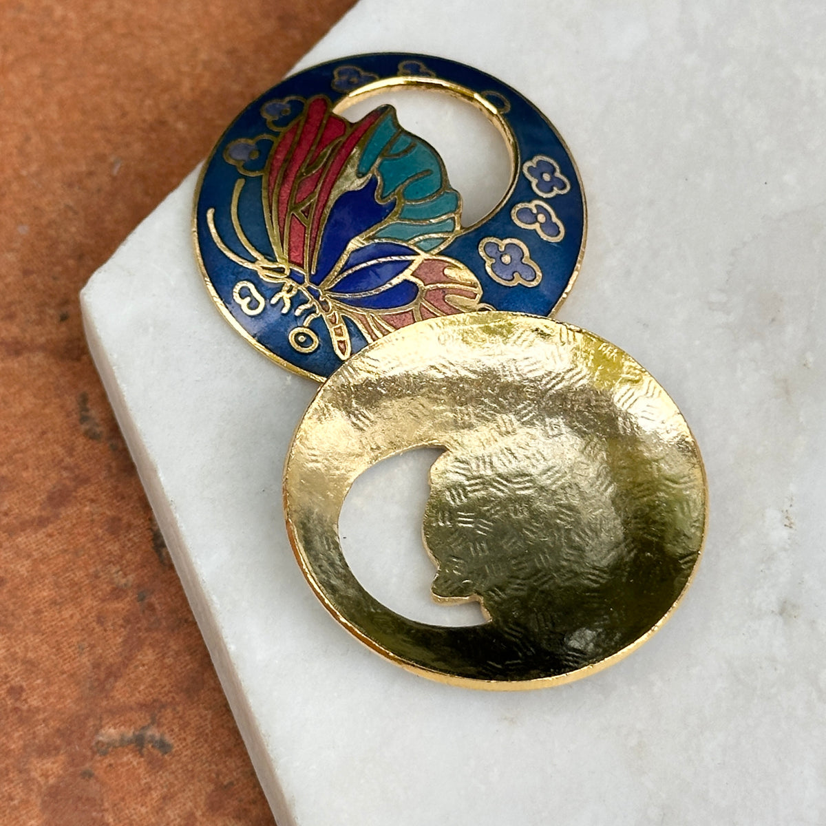 Estate Gold-Tone Dark Blue Enamel Cloisonne Round Earring Charms