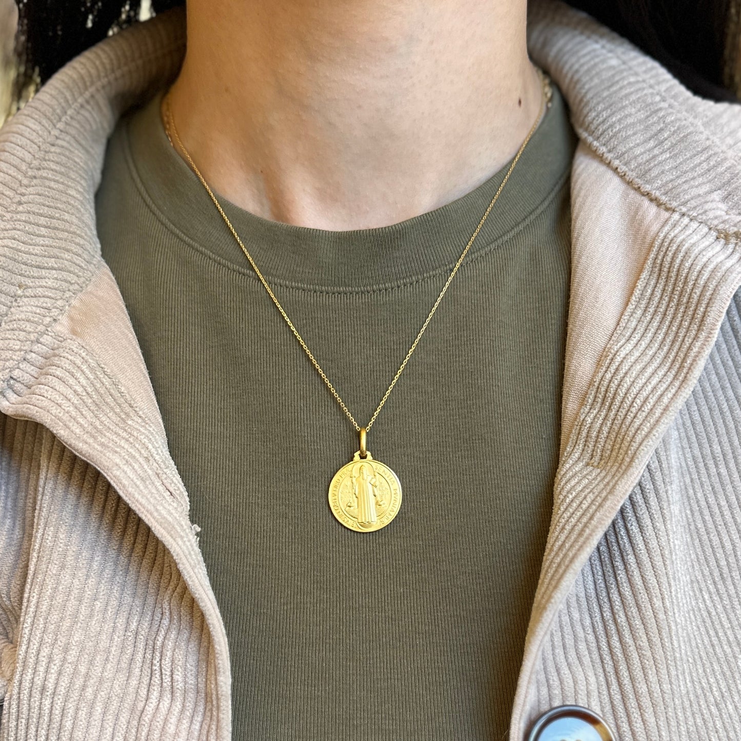 18KT Yellow Gold St Benedict Round Matte Medal Pendant 21mm