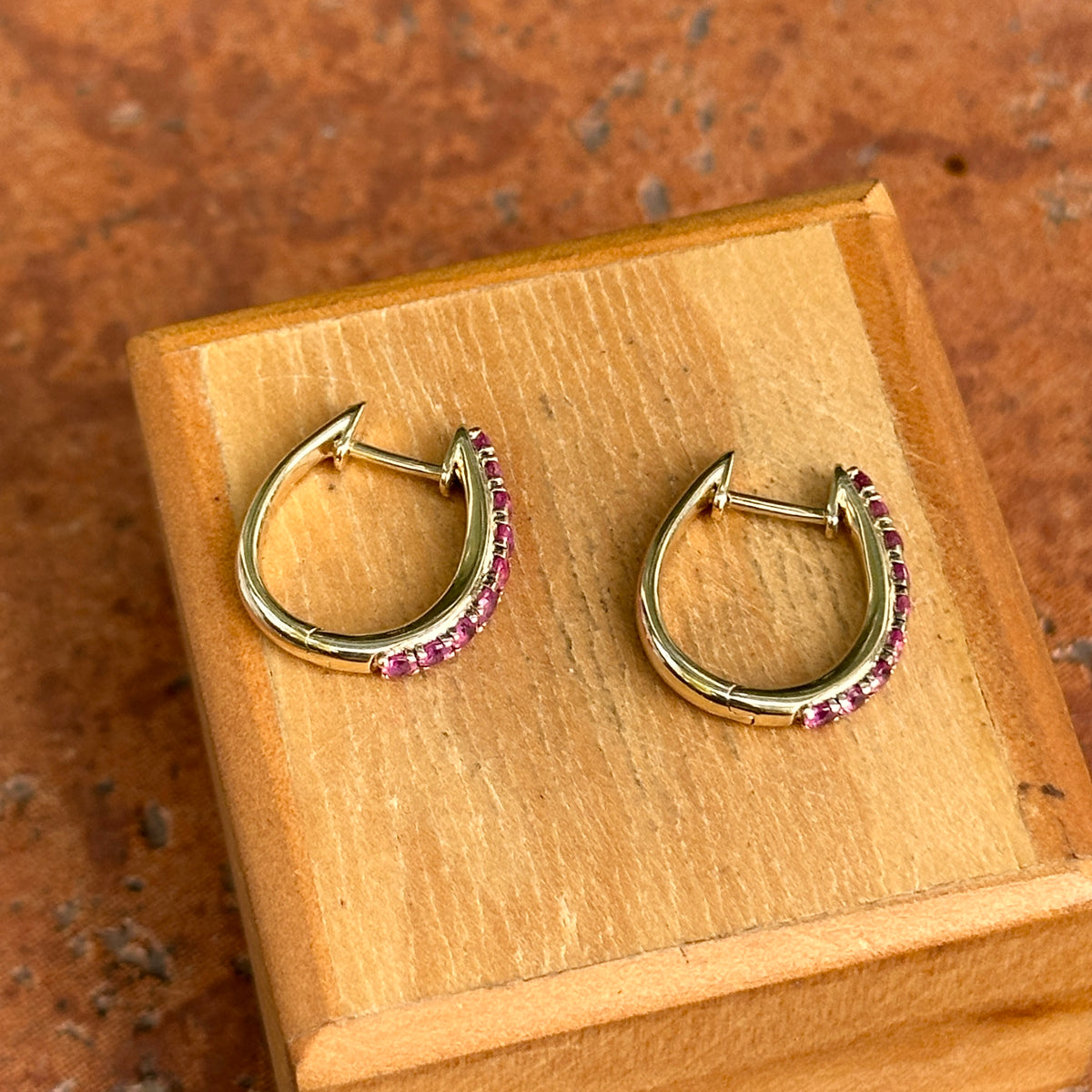 Estate 14KT Yellow Gold Dark Pink Sapphire Huggie Hoop Earrings