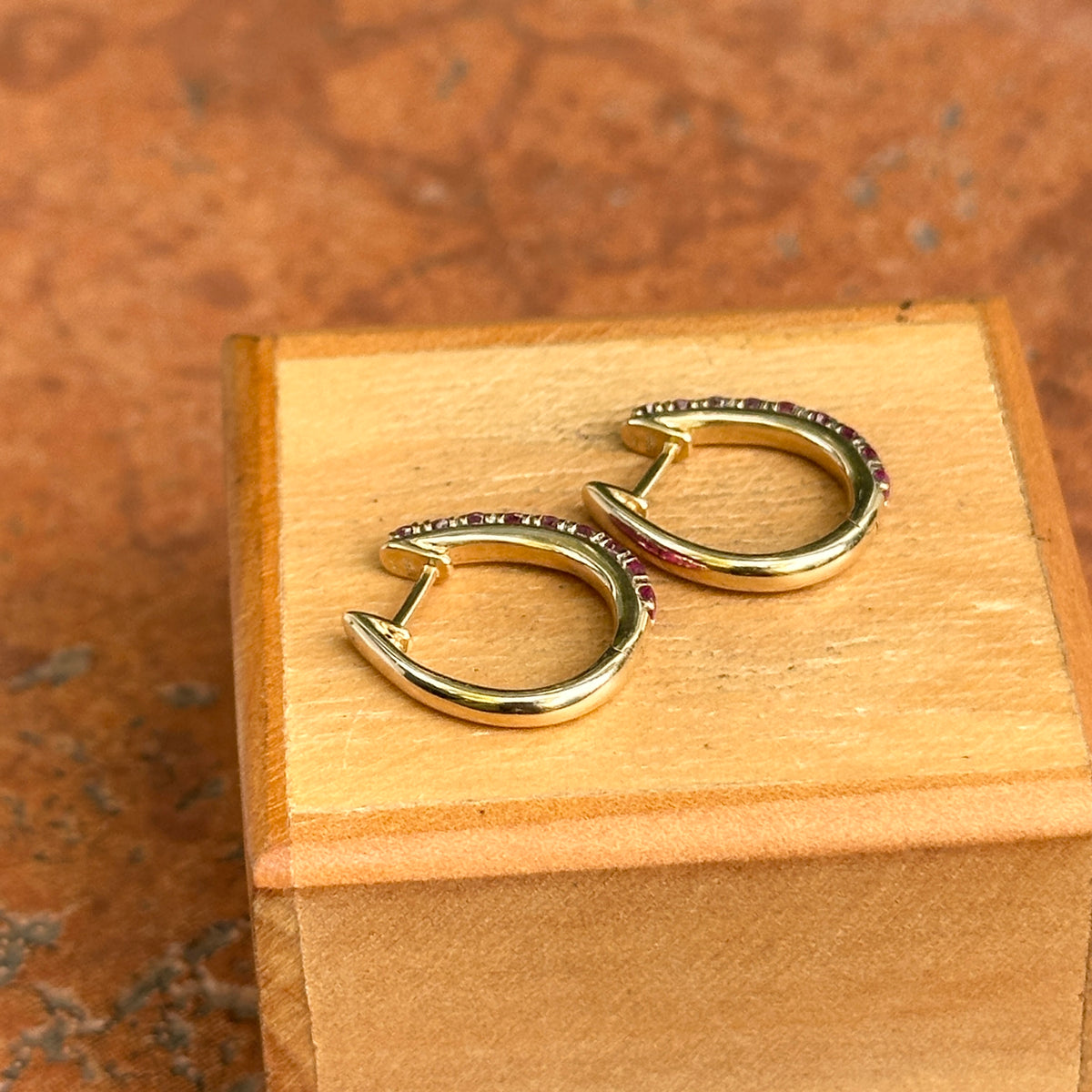 Estate 14KT Yellow Gold Dark Pink Sapphire Huggie Hoop Earrings
