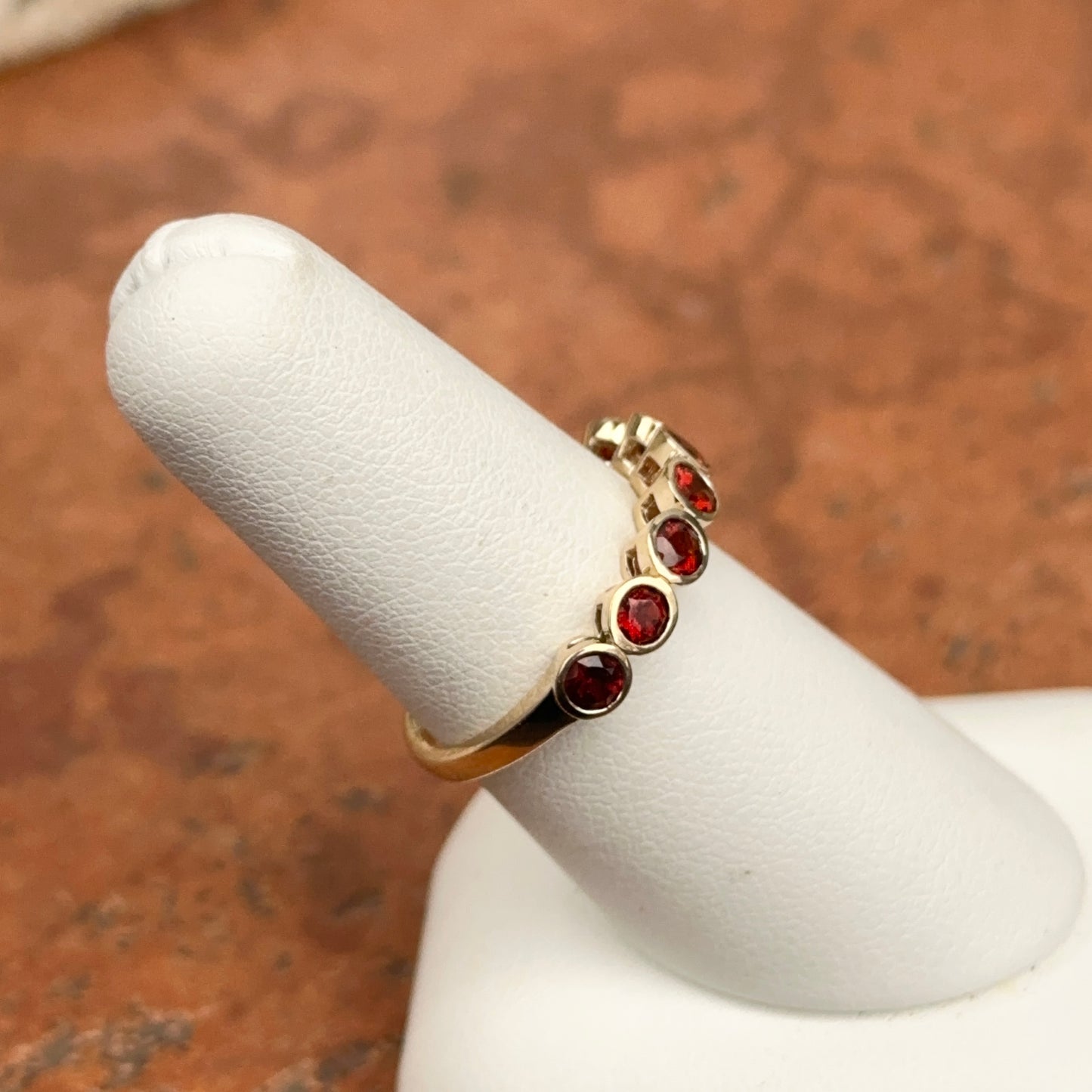 10KT Yellow Gold Bezel Garnet 7 Stone Ring