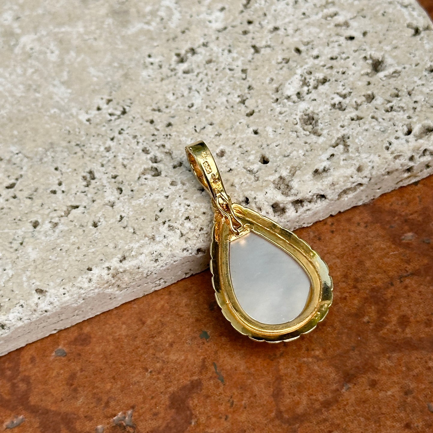 Estate 14KT Yellow Gold Pear Mabe Blister Pearl + Diamond Omega Enhancer Pendant