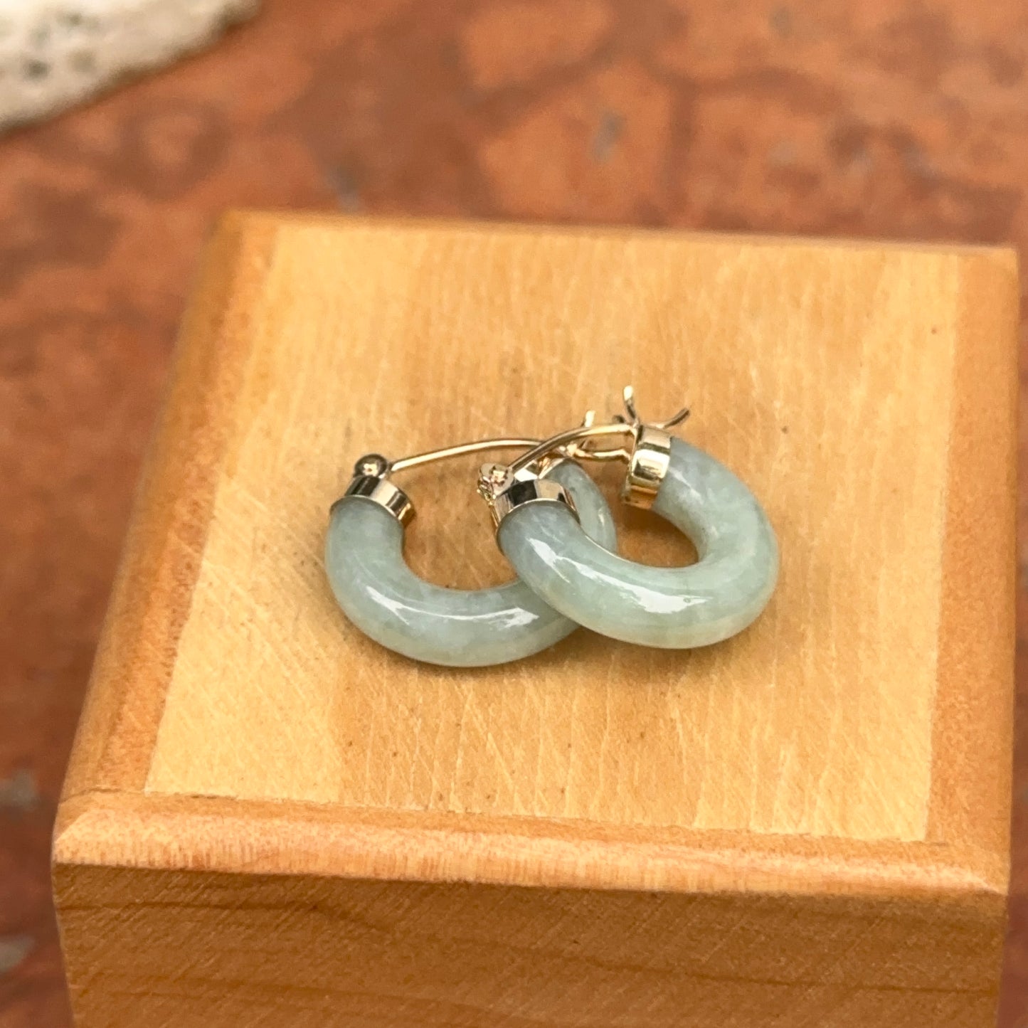 14KT Yellow Gold Jade Hoop Earrings 15mm