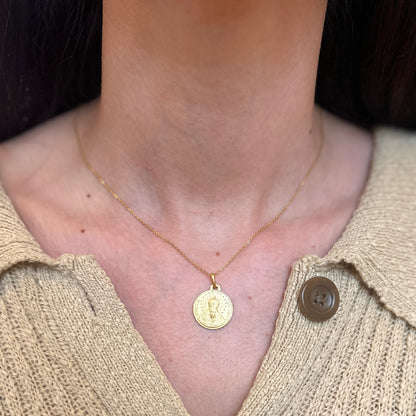 14KT Yellow Gold Virgin of Hope of Macarena Matte Round Medal Pendant 18mm