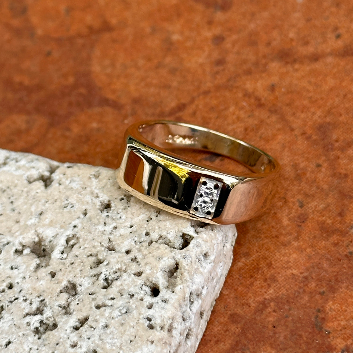 Estate 14KT Yellow Gold Diamond Square Shank Men's Ring