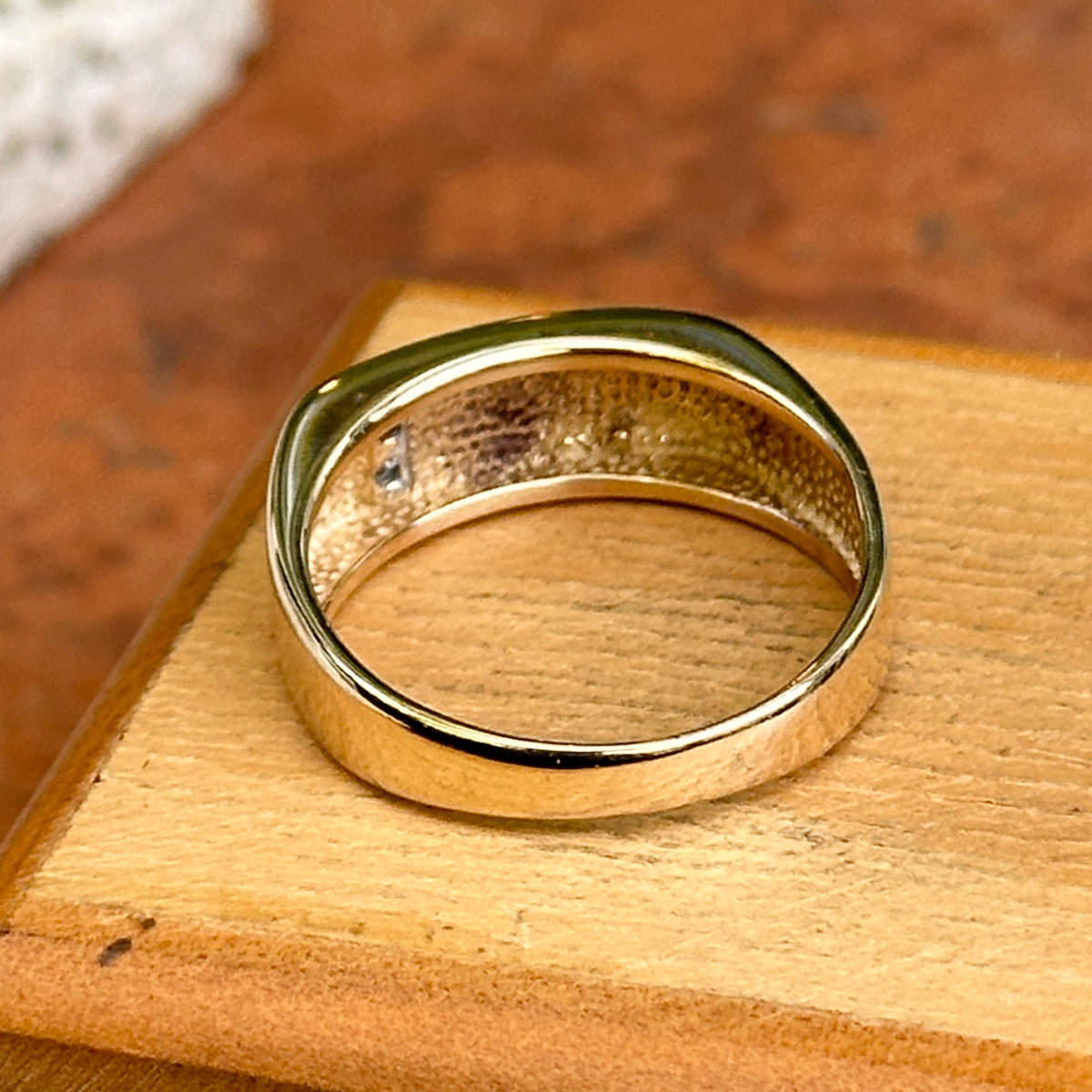 Estate 14KT Yellow Gold Diamond Square Shank Men's Ring