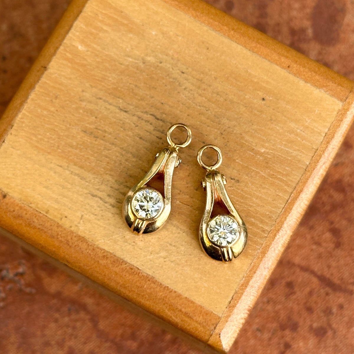 Estate 14KT Yellow Gold Round Diamond .90CT Earring Charms