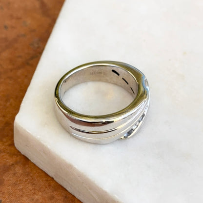 Estate 14KT White Gold Round Diamond + Ice Blue Sapphire Carved Ring