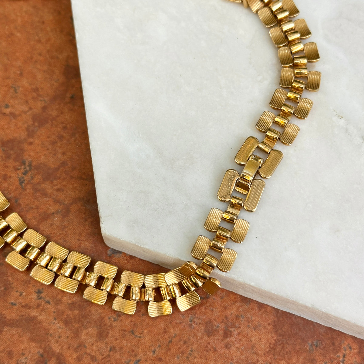 Estate Gold-Tone 10mm Panther Link Collar Necklace