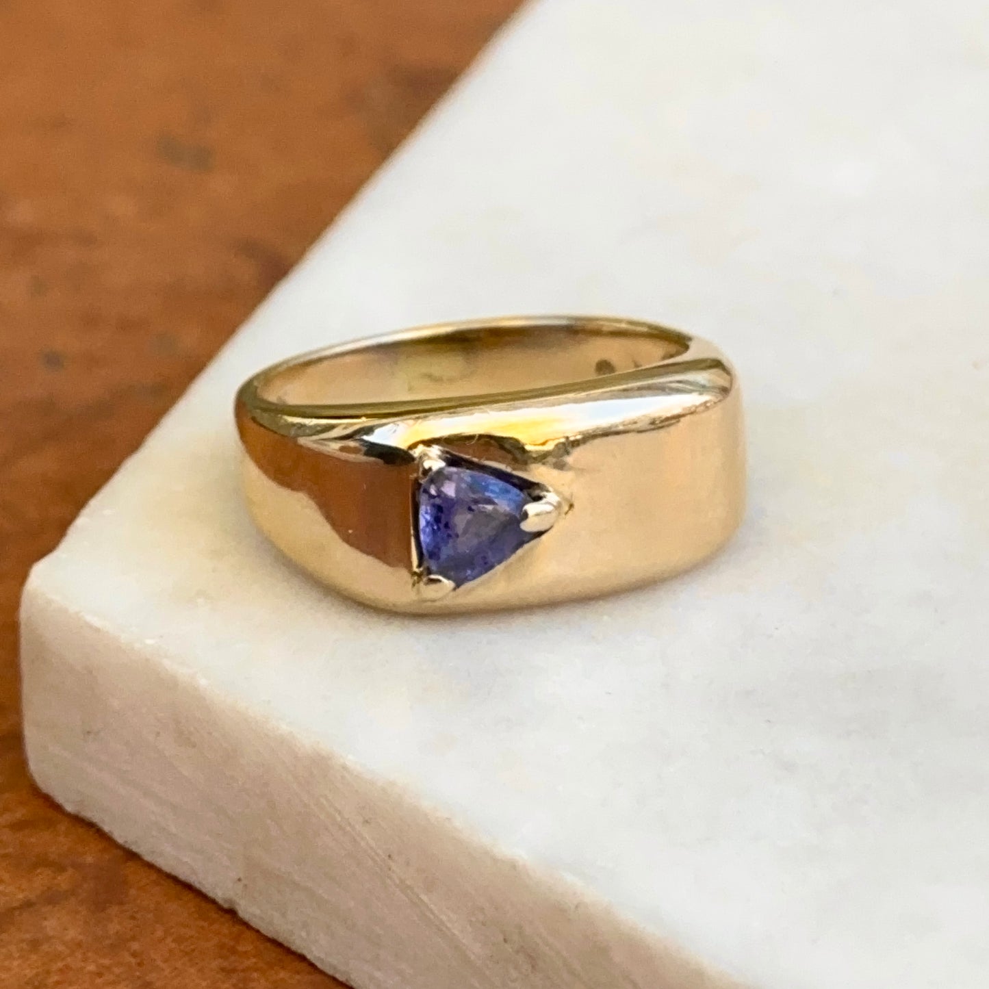 Estate 14KT Yellow Gold Trillion Tanzanite Squared Tapered Band Ring