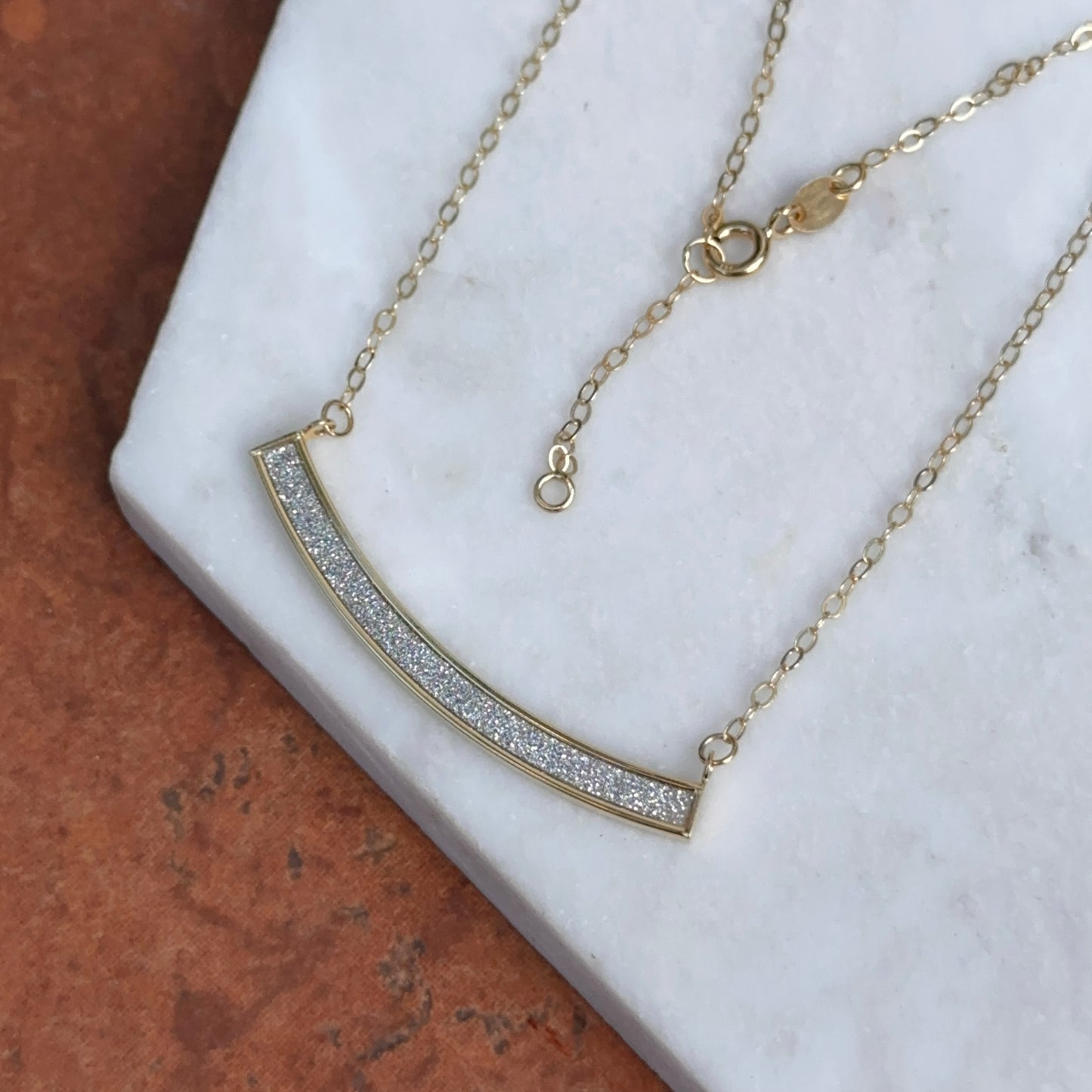 14KT Yellow Gold Diamond-Cut Curved Bar Chain Necklace