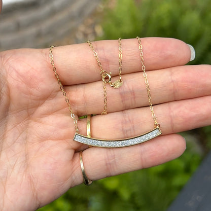 14KT Yellow Gold Diamond-Cut Curved Bar Chain Necklace