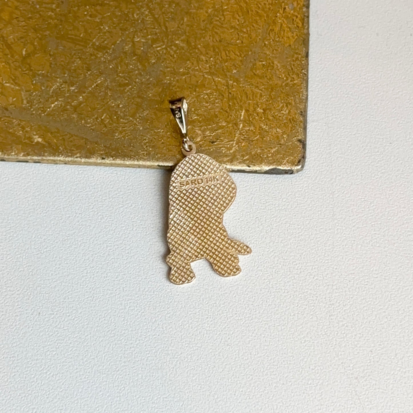 14KT Yellow Gold Beagle Textured Pendant Charm