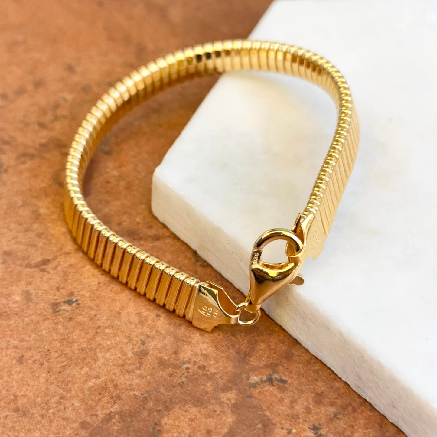 18K Yellow Gold-Plated Over Silver Ribbed Tubogas Bangle Bracelet 7.5"