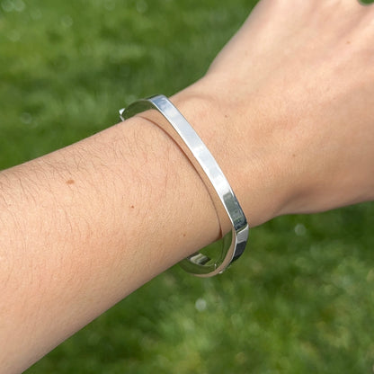 Sterling Silver Squared Hinged Bangle Bracelet
