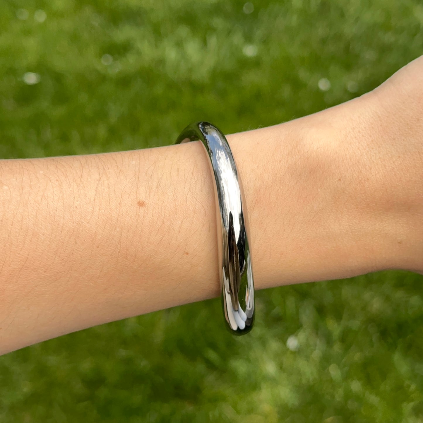Stainless Steel Polished Curved Bangle Cuff Bracelet