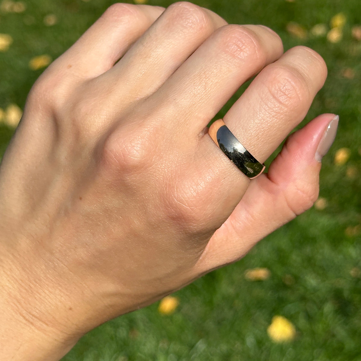 Estate 14KT Yellow Gold Half-Round 6mm Band Ring