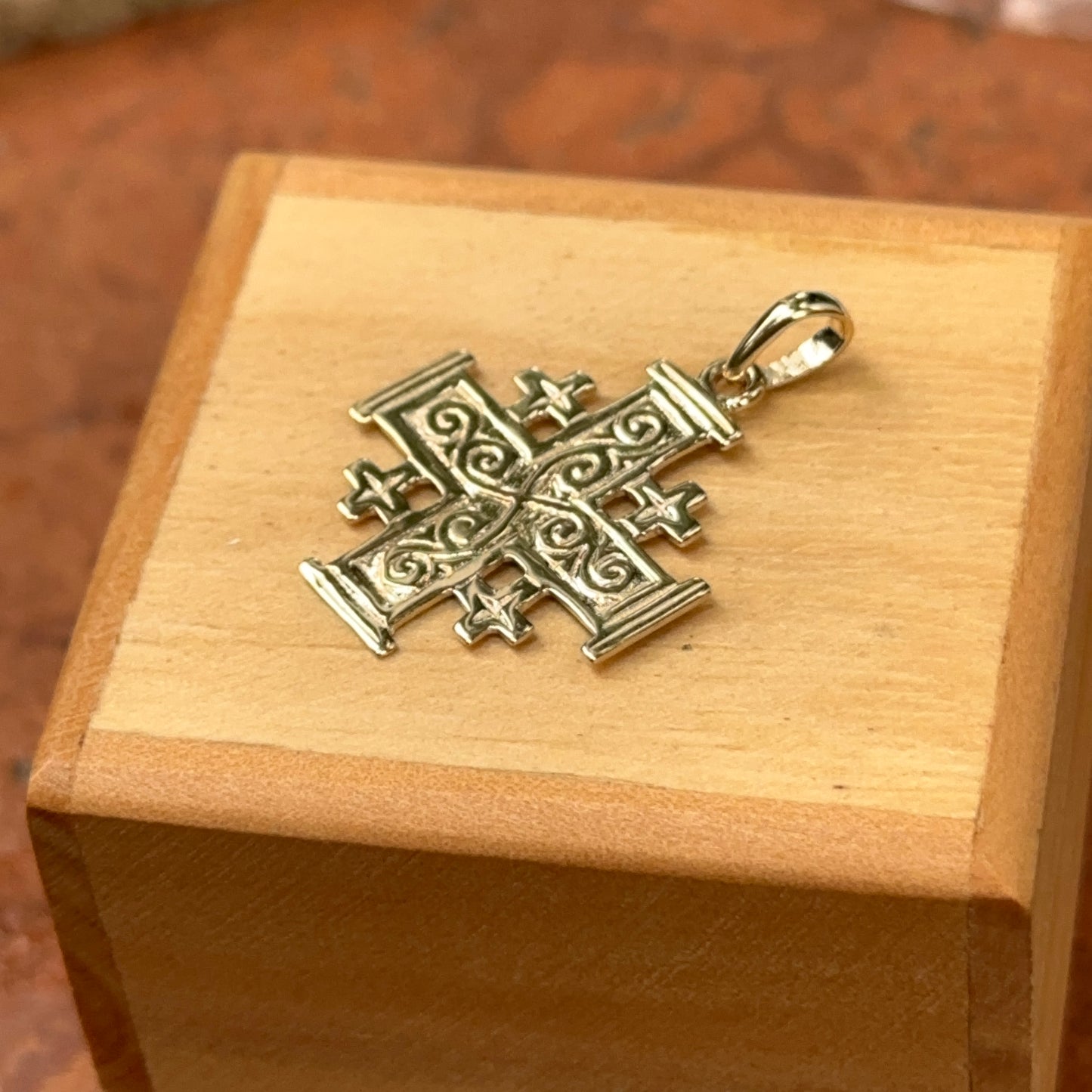 14KT Yellow Gold Filigree Jerusalem Cross Pendant