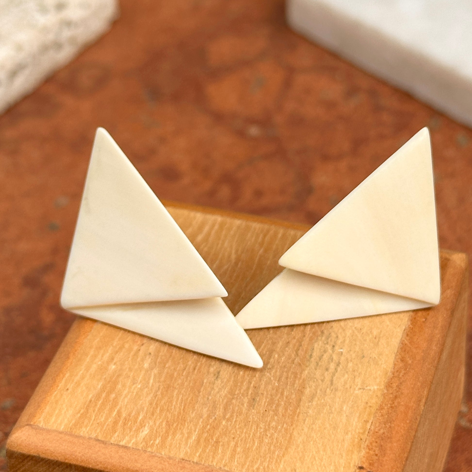 Estate Gold-Plated Triangle Shape Lucite Post Earrings - LSJ