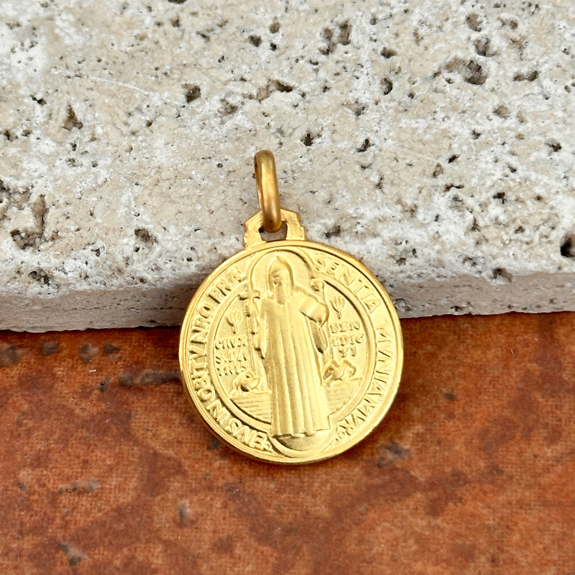 14KT Yellow Gold Solid St Benedict Round Medal Pendant Charm