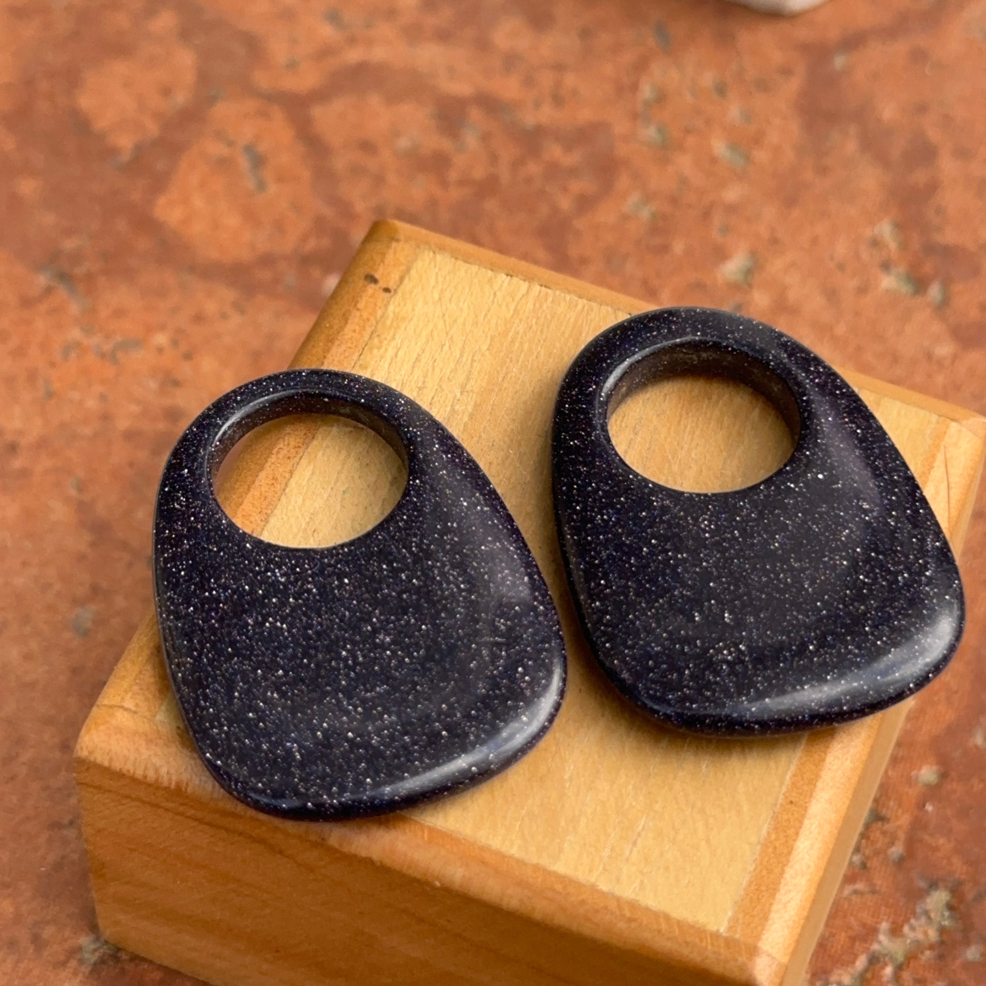 Genuine Dark Blue Goldstone Gemstone Open Oval Disc Earring Charms - LSJ