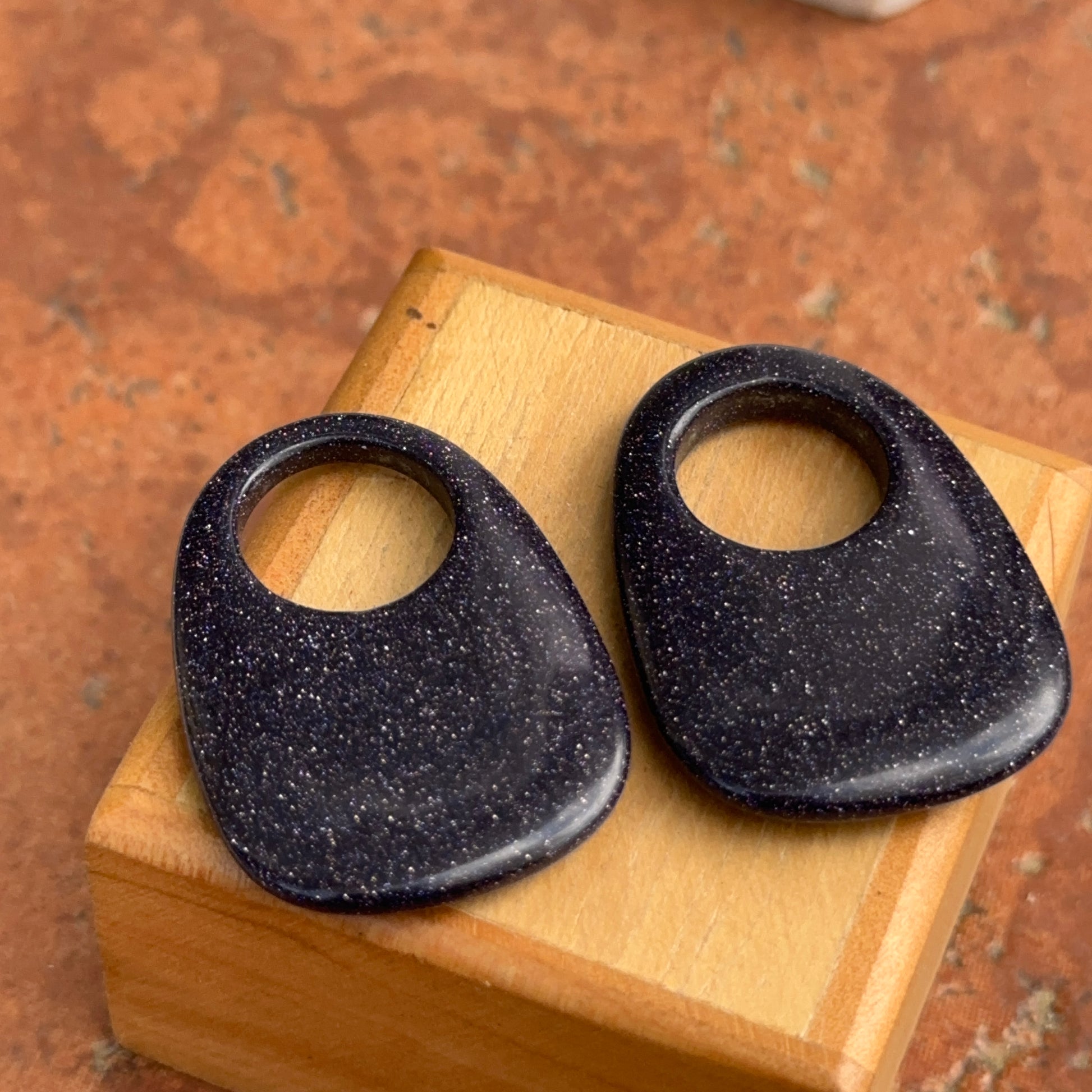 Genuine Dark Blue Goldstone Gemstone Open Oval Disc Earring Charms - LSJ