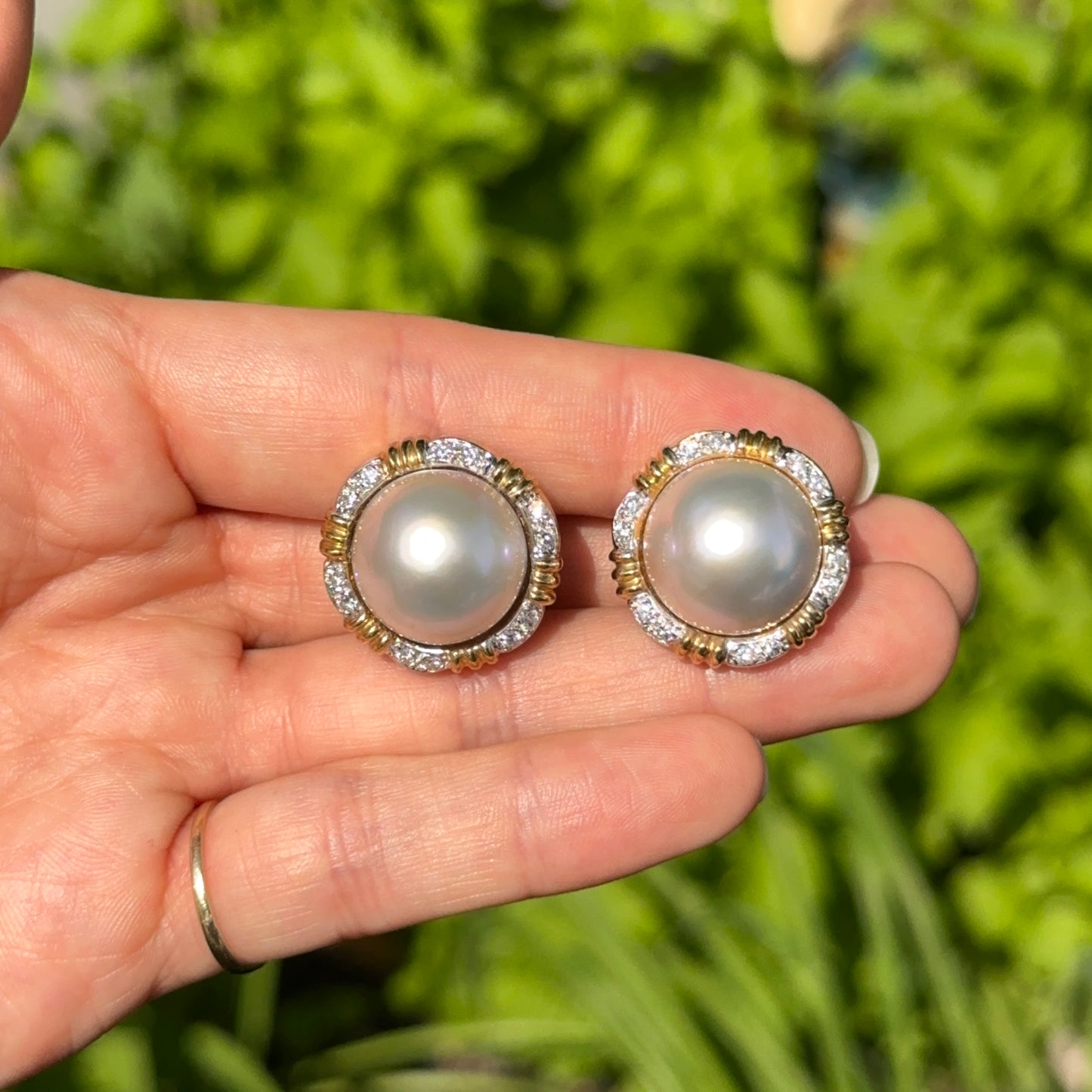 Estate 18KT Yellow Gold + White Mabe Pearl + Diamond Round Heavy Earrings Omega Back