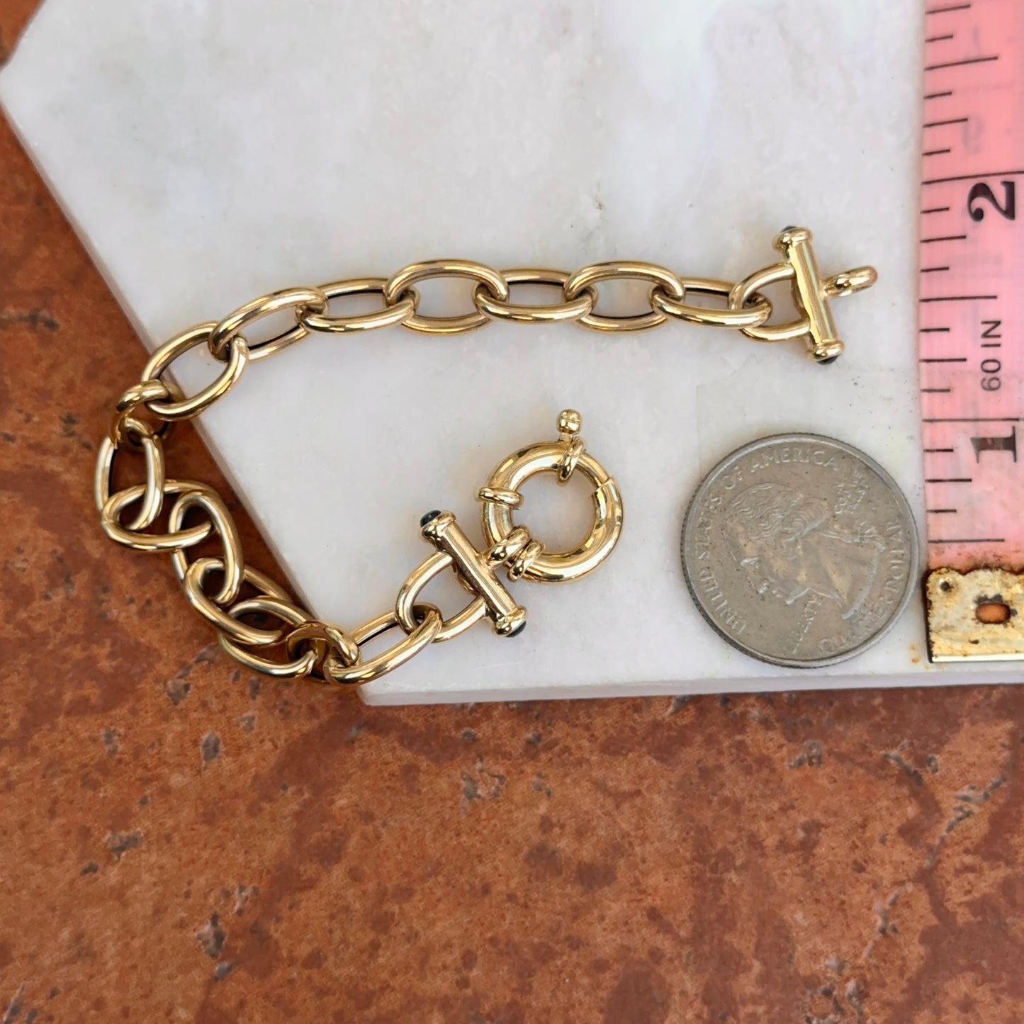 Estate 14KT Yellow Gold Oval Link Toggle Blue Sapphire Ends Bracelet