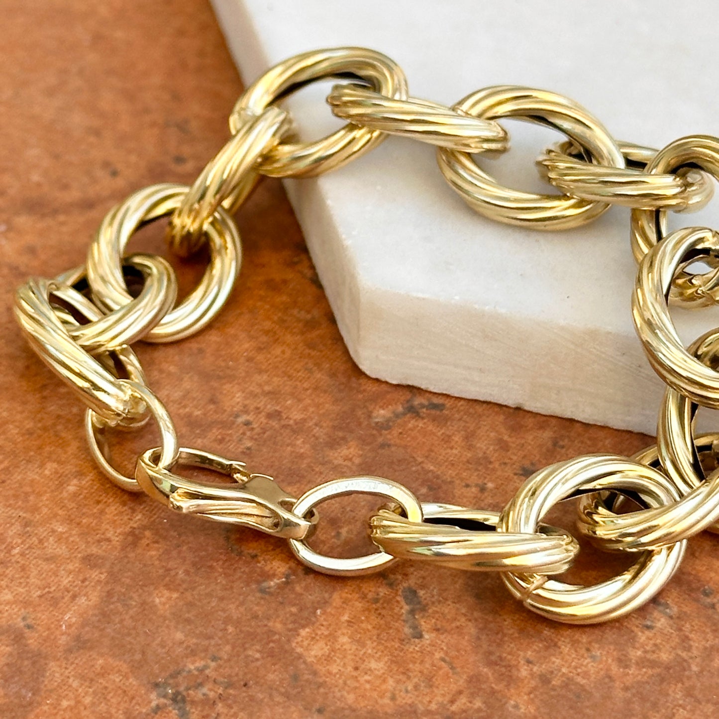 14KT Yellow Gold Oval Link Textured Ribbed Twist Chain Bracelet