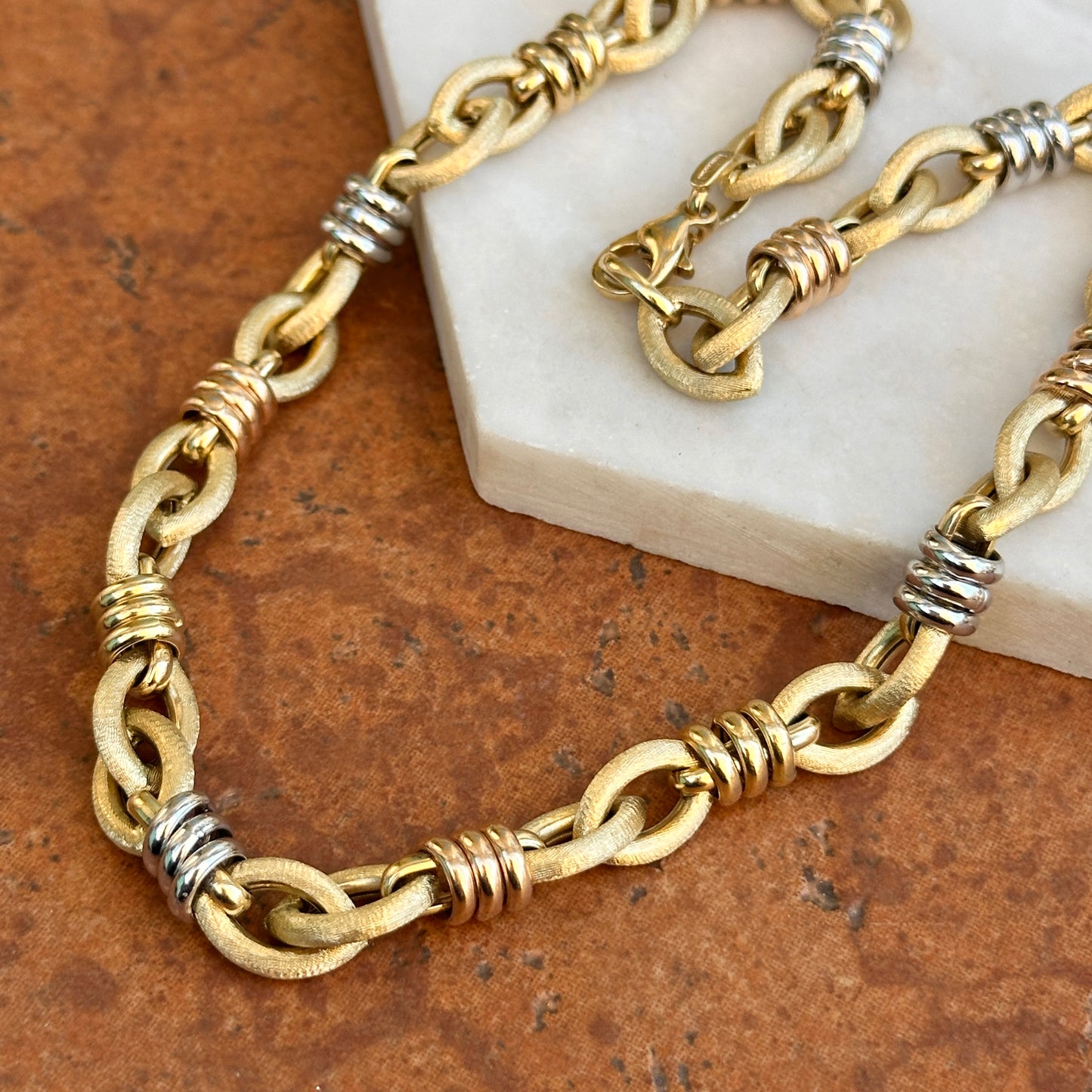 Estate 14KT Yellow Gold Matte Oval Links + Tri-Gold Chain Necklace