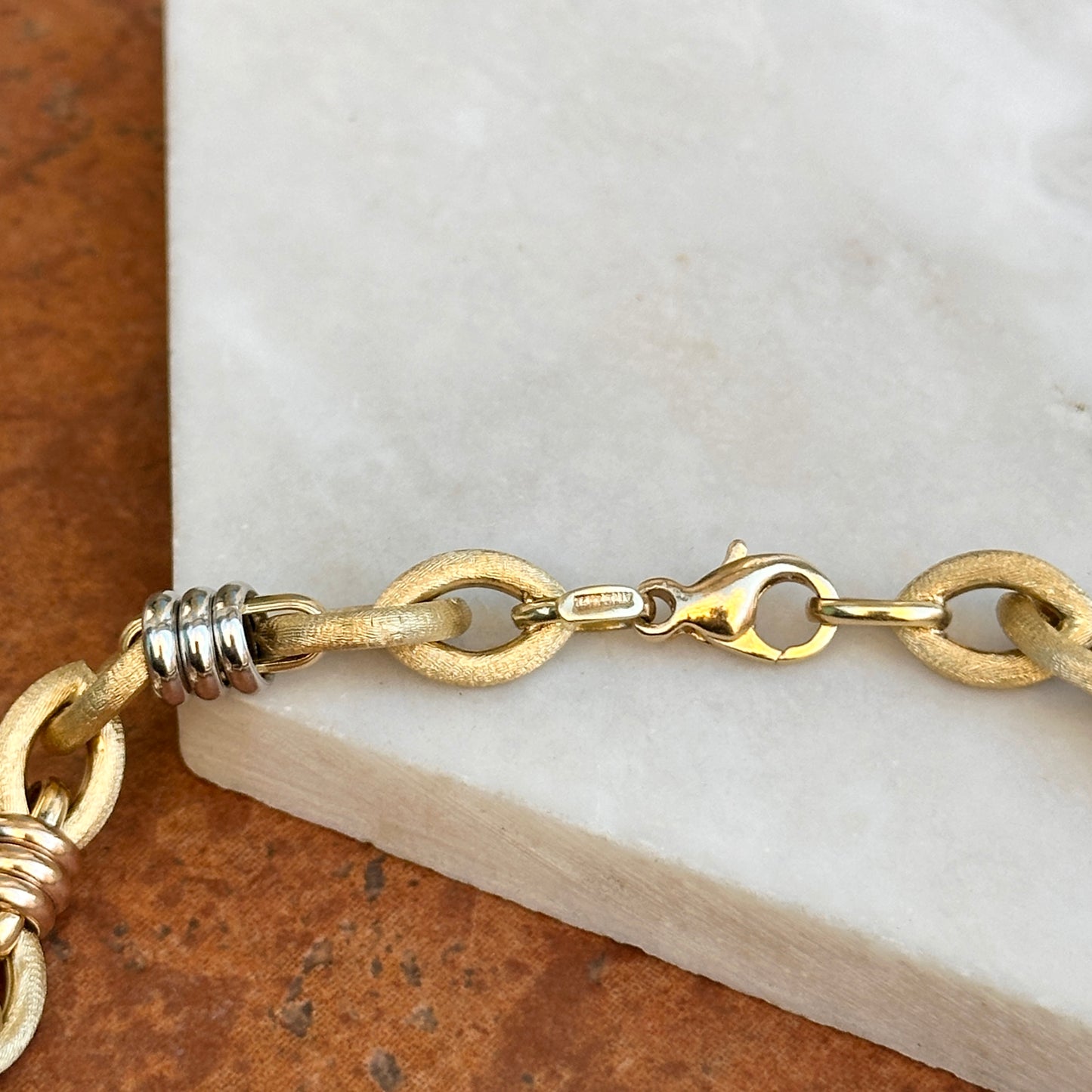 Estate 14KT Yellow Gold Matte Oval Links + Tri-Gold Chain Necklace