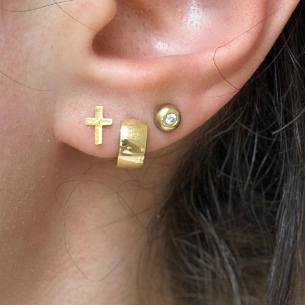 14KT Yellow Gold Mini Flat Cross Stud Earrings - LSJ