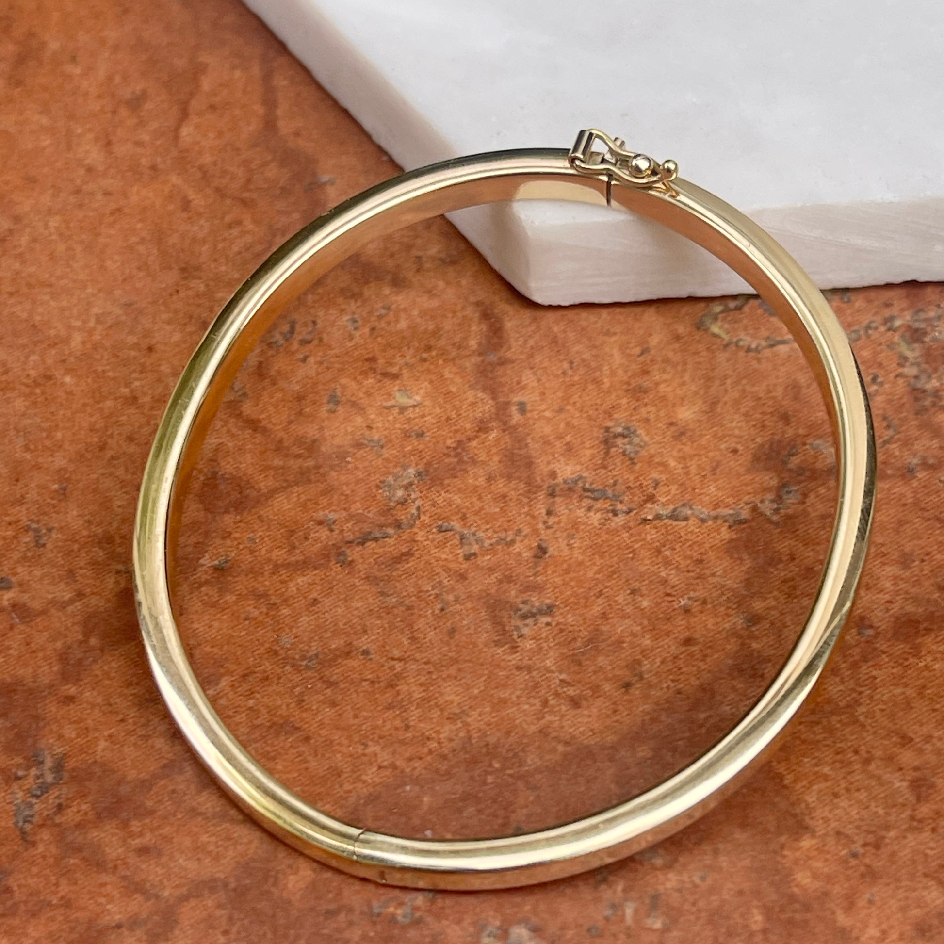 Natural Emerald Bangle In 18K Solid Yellow Gold Traditional Engraving On Gold - Foto 11