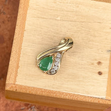 Load image into Gallery viewer, Estate 10KT Yellow Gold Pear Emerald + Diamond Teardrop Pendant
