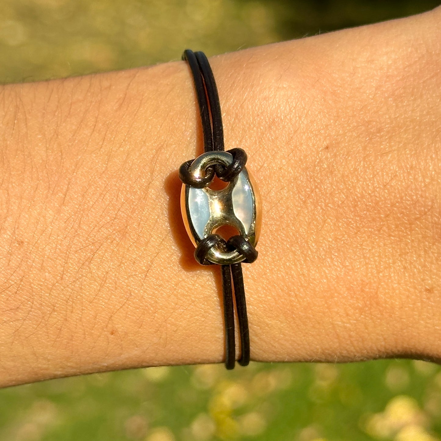 14KT Yellow Gold Puffed Mariner Mother of Pearl Link Black Leather Bracelet 6.5"